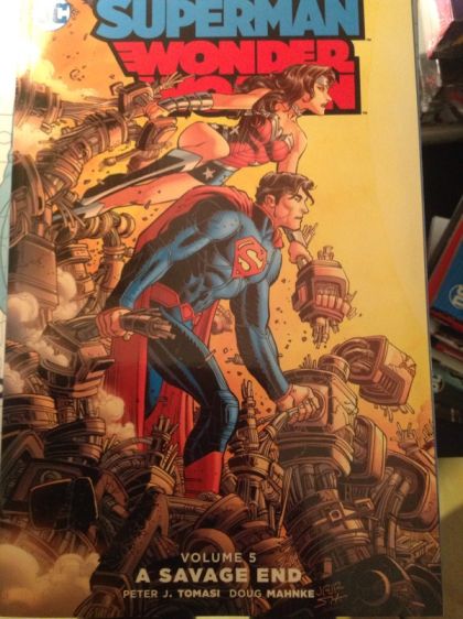 Superman / Wonder Woman — Peter J. Tomasi